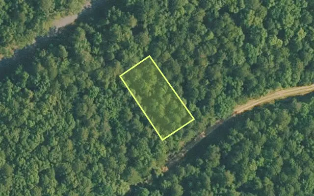 Aerial view of VAN BUREN County parcel 4400-11092-0000 — Arkansas post-auction with approximate parcel outline