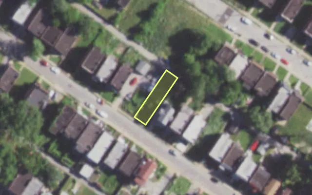 Aerial view of 5955 ROMAINE PL — vacant lot, St. Louis with approximate parcel outline