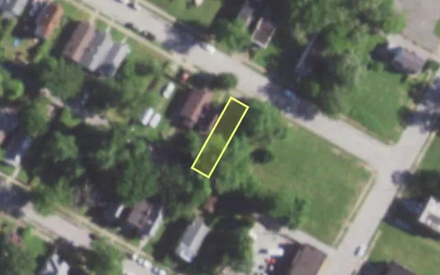 Aerial view of 5618 KENNERLY AV — vacant lot, St. Louis with approximate parcel outline