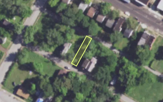 Aerial view of 3937 SHERMAN PL — vacant lot, St. Louis with approximate parcel outline