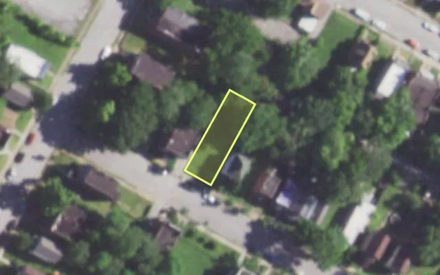 Aerial view of 5379 PATTON AV — vacant lot, St. Louis with approximate parcel outline