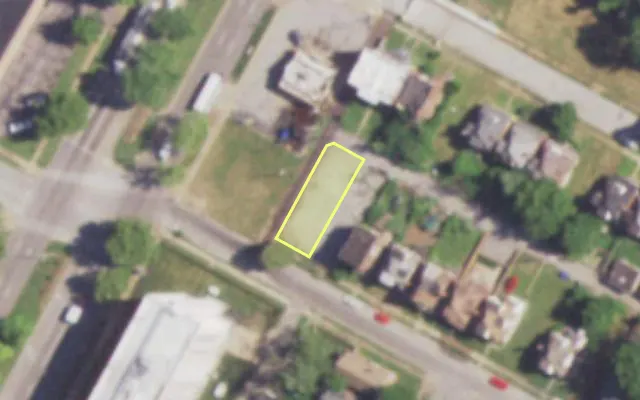 Aerial view of 4965 LEXINGTON AV — vacant lot, St. Louis with approximate parcel outline