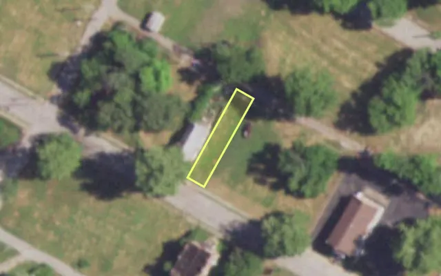 Aerial view of 4435 ALDINE AV — vacant lot, St. Louis with approximate parcel outline