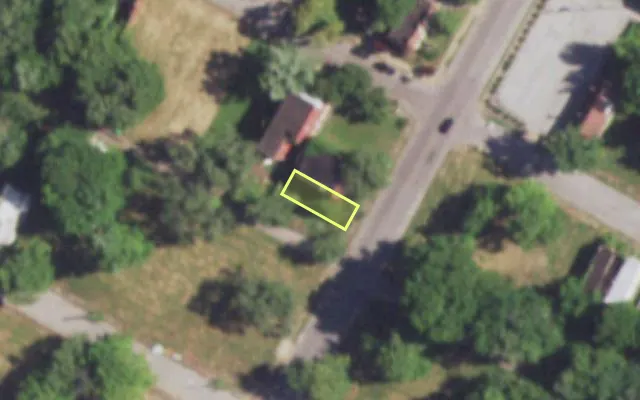 Aerial view of 1817 N NEWSTEAD AV — vacant lot, St. Louis with approximate parcel outline