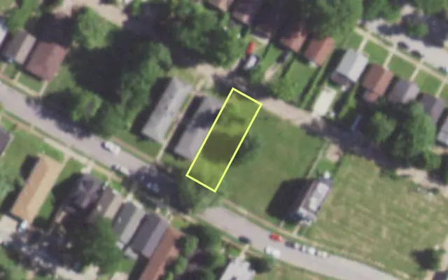Aerial view of 5845 ROOSEVELT PL — vacant lot, St. Louis with approximate parcel outline