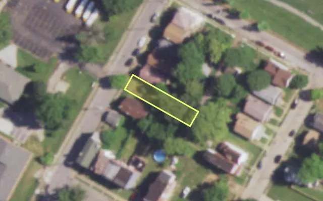 Aerial view of 3016 N EUCLID AV — vacant lot, St. Louis with approximate parcel outline