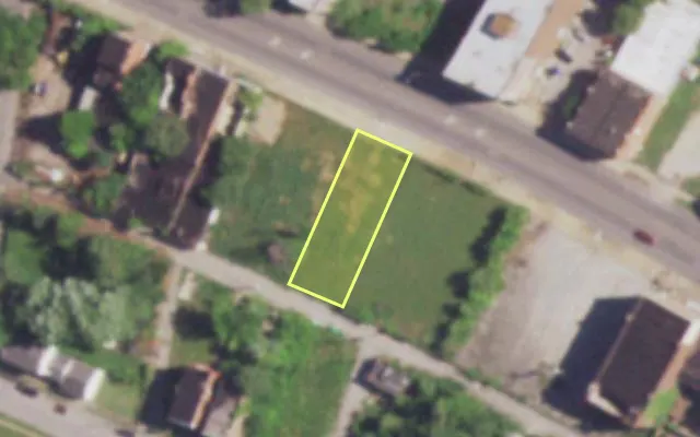 Aerial view of 4734 DR MARTIN LUTHER KING DR — vacant lot, St. Louis with approximate parcel outline