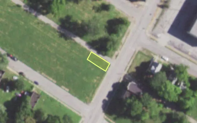 Aerial view of 1611 GOODFELLOW BLVD — vacant lot, St. Louis with approximate parcel outline
