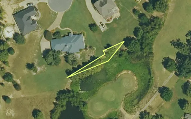 Aerial view of LONOKE County parcel 721-10800-001 — Arkansas post-auction with approximate parcel outline
