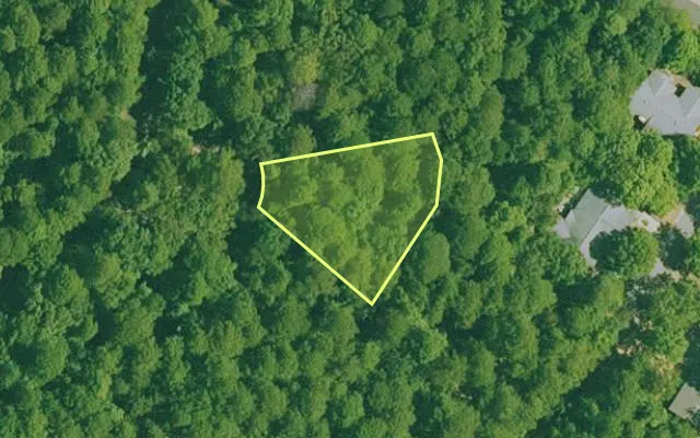 Aerial view of GARLAND County parcel 74040 — Arkansas post-auction with approximate parcel outline