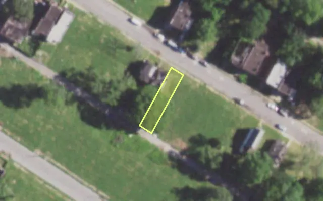 Aerial view of 5868 COTE BRILLIANTE AV — vacant lot, St. Louis with approximate parcel outline