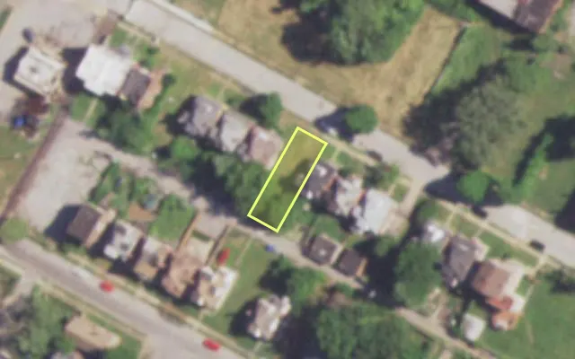 Aerial view of 4932 PALM ST — vacant lot, St. Louis with approximate parcel outline