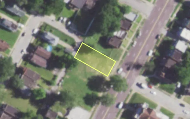 Aerial view of 2433 UNION BLVD — vacant lot, St. Louis with approximate parcel outline