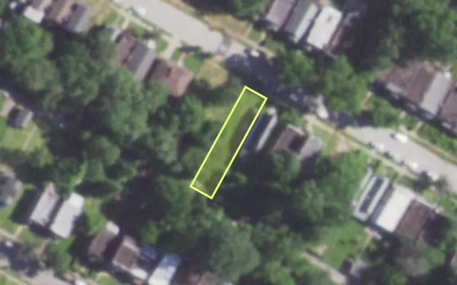 Aerial view of 5204 TERRY AV — vacant lot, St. Louis with approximate parcel outline