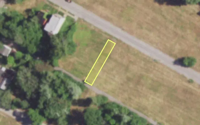 Aerial view of 4552 KENNERLY AV — vacant lot, St. Louis with approximate parcel outline
