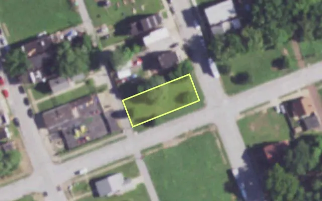 Aerial view of 4003 N 23RD ST — vacant lot, St. Louis with approximate parcel outline