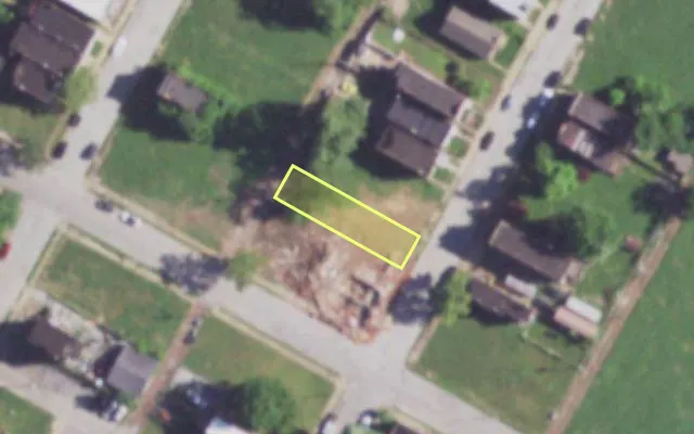 Aerial view of 4135 PLEASANT ST — vacant lot, St. Louis with approximate parcel outline