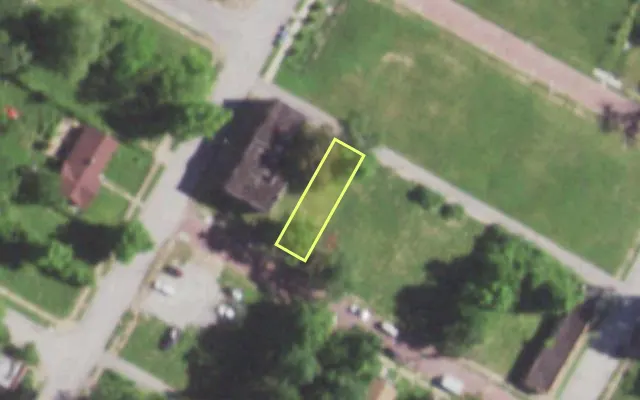 Aerial view of 5573 TERRY AV — vacant lot, St. Louis with approximate parcel outline
