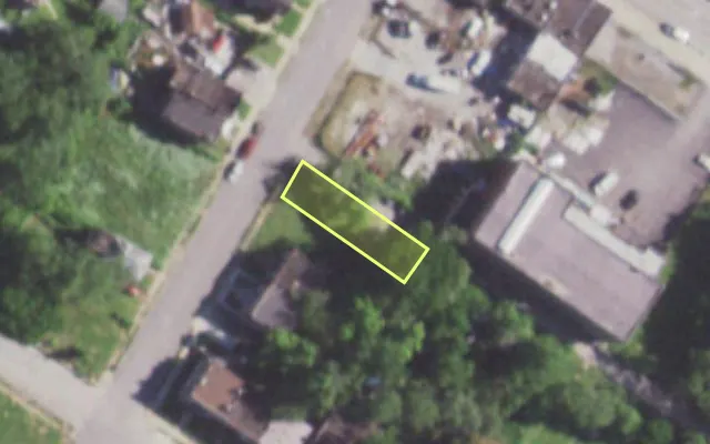 Aerial view of 1474 ARLINGTON AV — vacant lot, St. Louis with approximate parcel outline