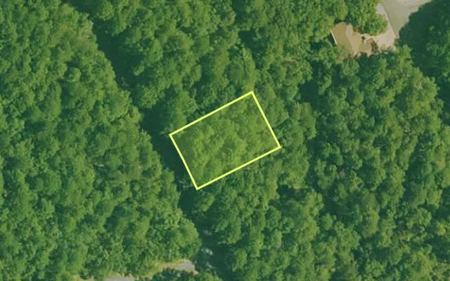 Aerial view of GARLAND County parcel 68336 — Arkansas post-auction with approximate parcel outline