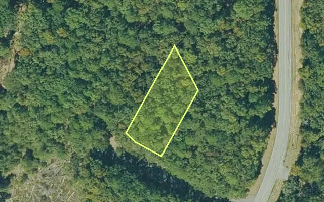 Aerial view of VAN BUREN County parcel 4300-05204-0000 — Arkansas post-auction with approximate parcel outline
