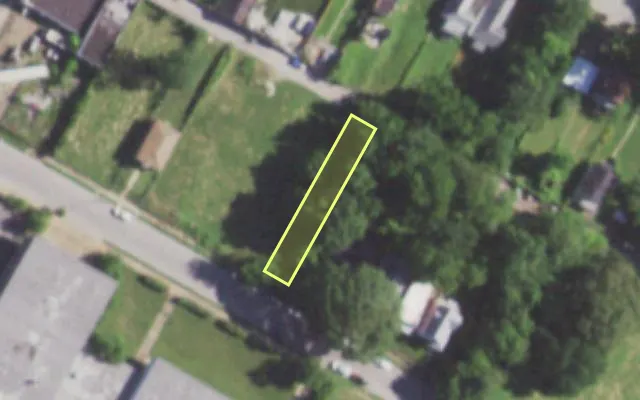 Aerial view of 5735 LOTUS AV — vacant lot, St. Louis with approximate parcel outline