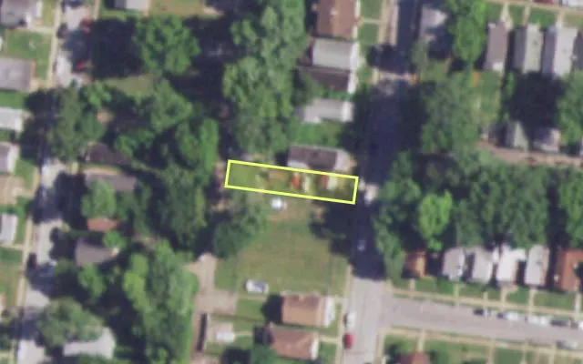 Aerial view of 8941 NEWBY ST — vacant lot, St. Louis with approximate parcel outline