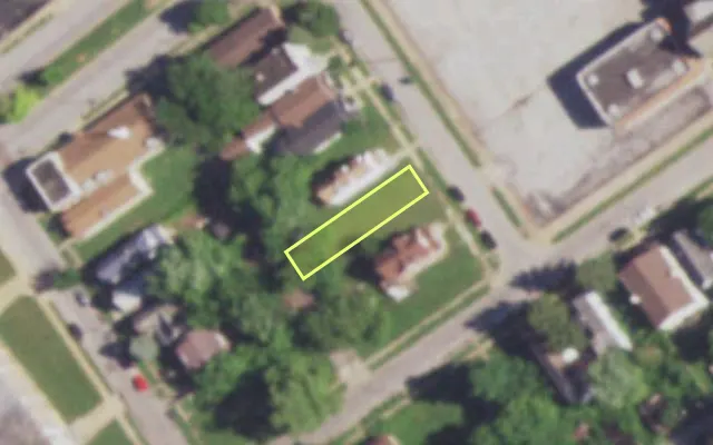 Aerial view of 5808 GARESCHE AV — vacant lot, St. Louis with approximate parcel outline