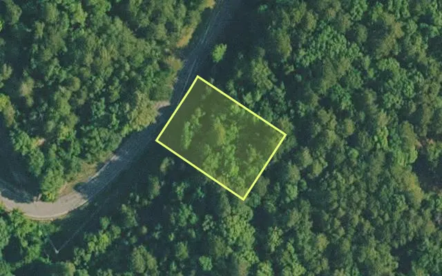 Aerial view of VAN BUREN County parcel 4400-04147-0000 — Arkansas post-auction with approximate parcel outline