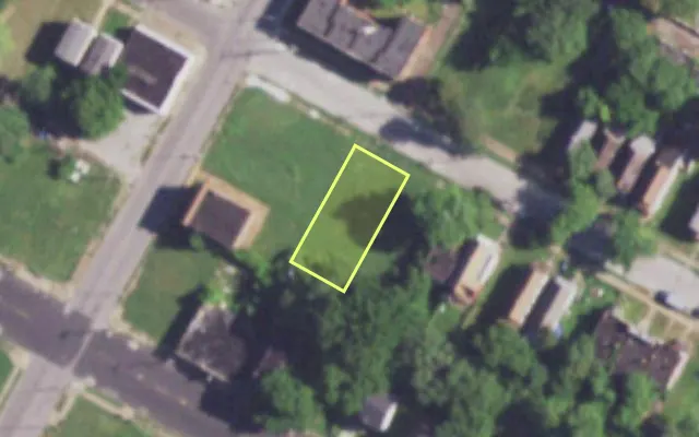 Aerial view of 4154 PENROSE ST — vacant lot, St. Louis with approximate parcel outline