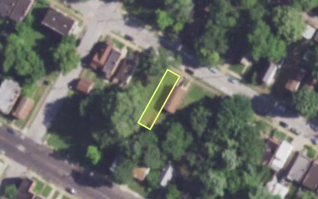Aerial view of 4048 PENROSE ST — vacant lot, St. Louis with approximate parcel outline