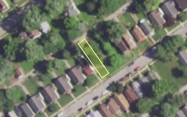 Aerial view of 5039 RUSKIN AV — vacant lot, St. Louis with approximate parcel outline