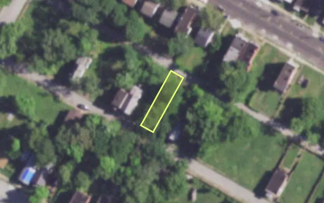 Aerial view of 3927 SHERMAN PL — vacant lot, St. Louis with approximate parcel outline