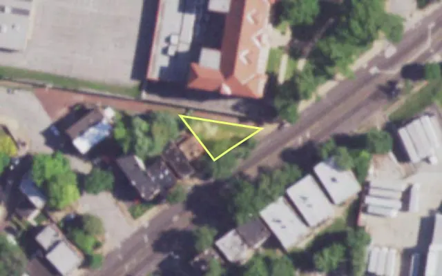 Aerial view of 3701 S BROADWAY — vacant lot, St. Louis with approximate parcel outline