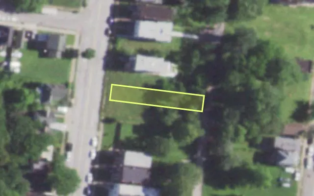 Aerial view of 1222 N EUCLID AV — vacant lot, St. Louis with approximate parcel outline
