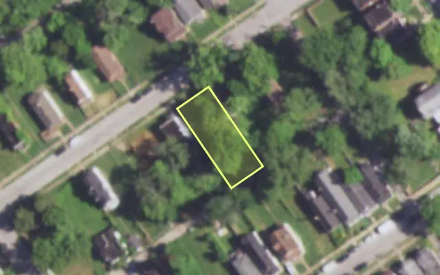 Aerial view of 5524 GENEVIEVE AV — vacant lot, St. Louis with approximate parcel outline