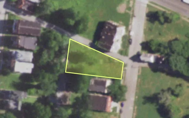 Aerial view of 1347 BAYARD AV — vacant lot, St. Louis with approximate parcel outline