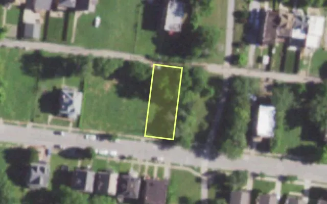 Aerial view of 5663 VERNON AV — vacant lot, St. Louis with approximate parcel outline