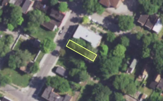 Aerial view of 4220 FAIR AV — vacant lot, St. Louis with approximate parcel outline