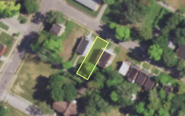 Aerial view of 4654 ST FERDINAND AV — vacant lot, St. Louis with approximate parcel outline