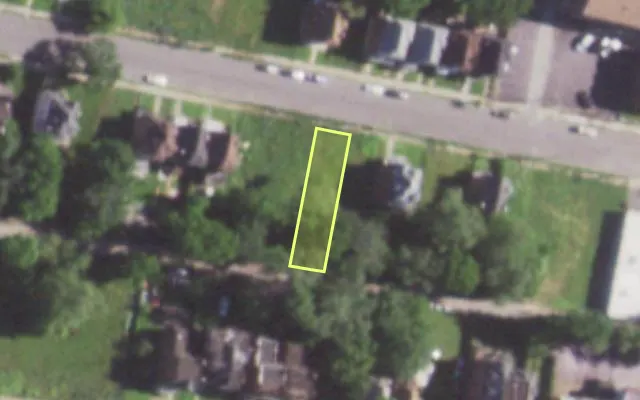 Aerial view of 5032 MINERVA AV — vacant lot, St. Louis with approximate parcel outline