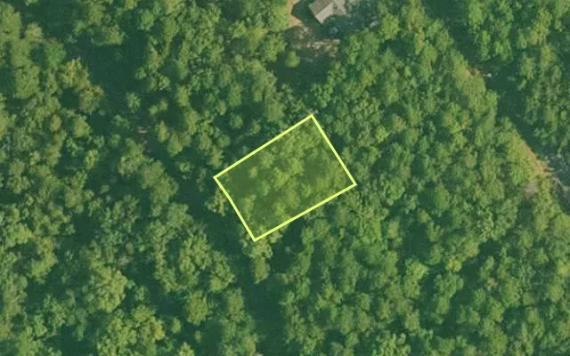 Aerial view of SALINE County parcel 672-00063-000 — Arkansas post-auction with approximate parcel outline