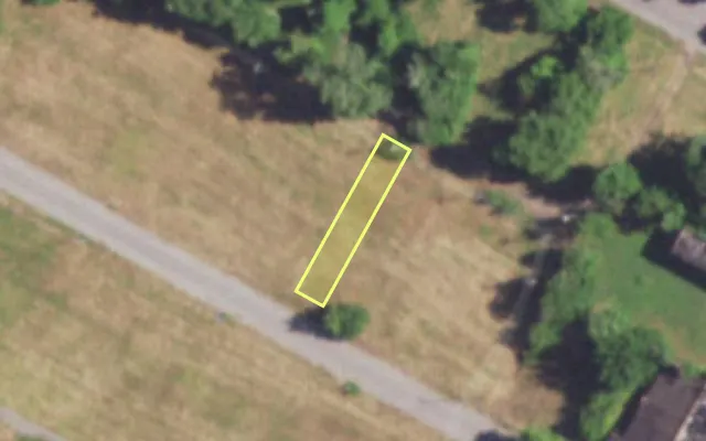Aerial view of 4531 KENNERLY AV — vacant lot, St. Louis with approximate parcel outline