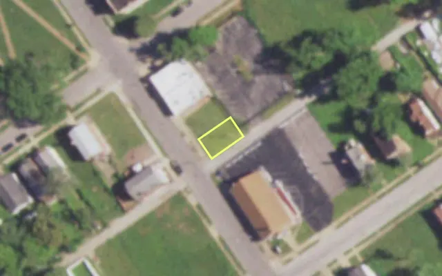 Aerial view of 5781 THEKLA AV — vacant lot, St. Louis with approximate parcel outline