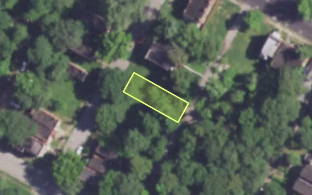 Aerial view of 4118 CLARENCE AV — vacant lot, St. Louis with approximate parcel outline