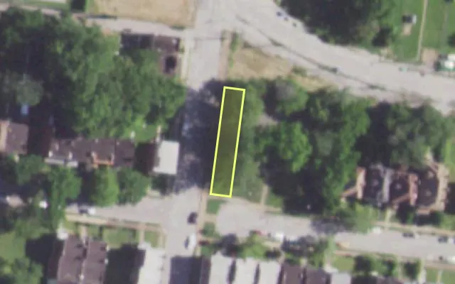 Aerial view of 5193 KENSINGTON AV — vacant lot, St. Louis with approximate parcel outline
