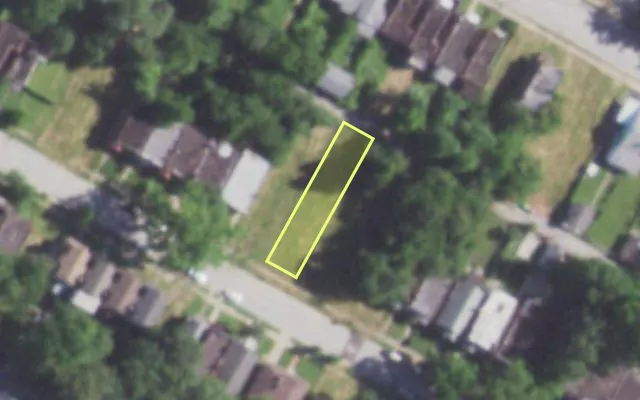 Aerial view of 5219 TERRY AV — vacant lot, St. Louis with approximate parcel outline