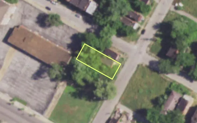 Aerial view of 1519 BILLUPS AV — vacant lot, St. Louis with approximate parcel outline