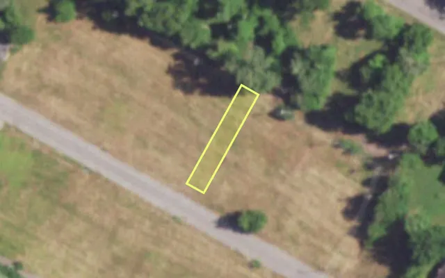 Aerial view of 4537 KENNERLY AV — vacant lot, St. Louis with approximate parcel outline