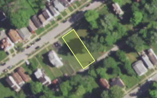 Aerial view of 5442 PLOVER AV — vacant lot, St. Louis with approximate parcel outline